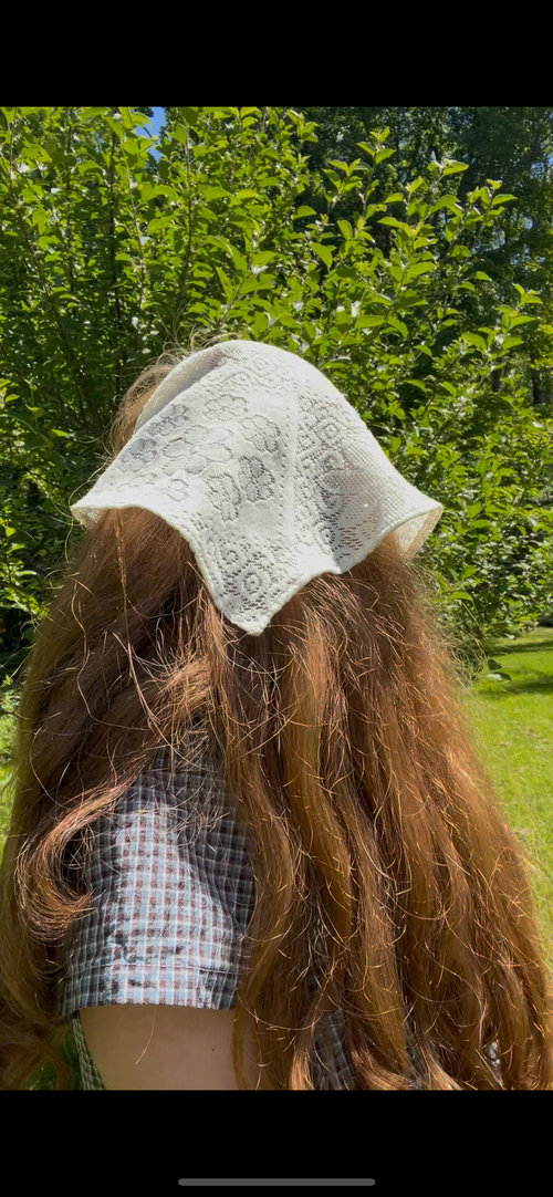 Lily Lace Bandana