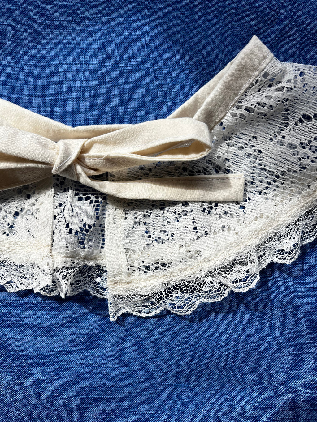 The "Saco" Lace Pet Collar (M)