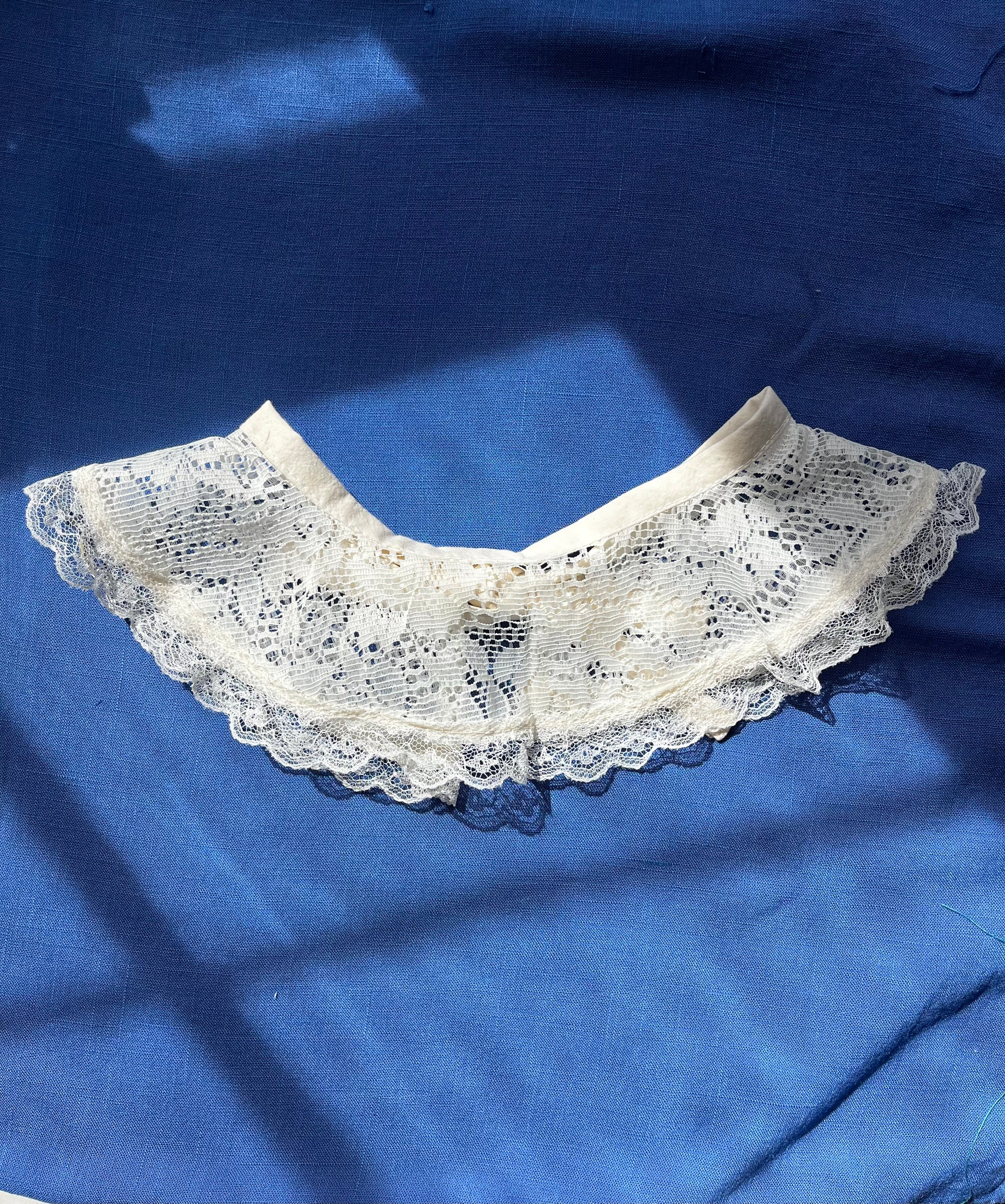 The "Saco" Lace Pet Collar (M)