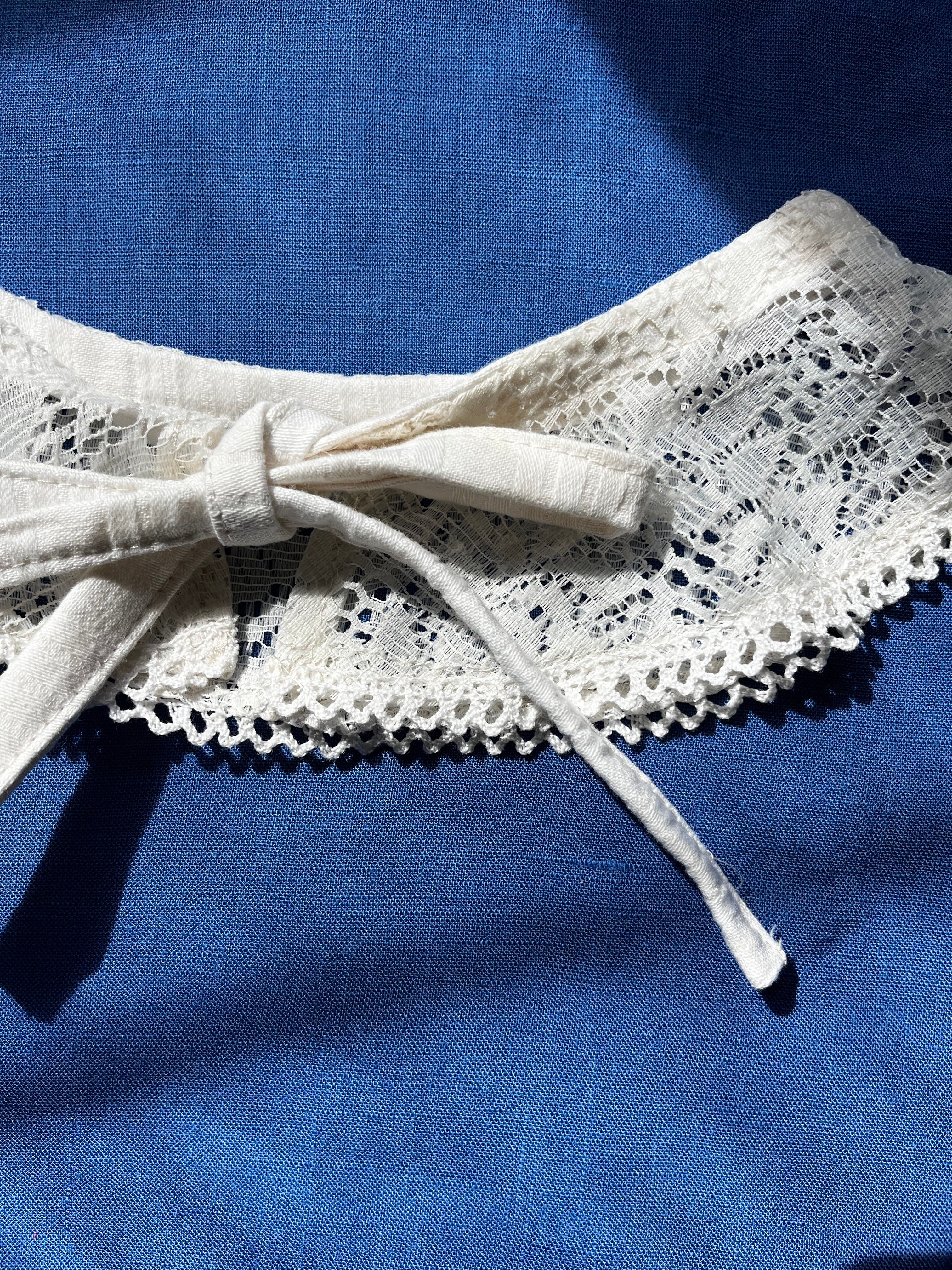 The "Sailor" Lace Pet Collar (M)