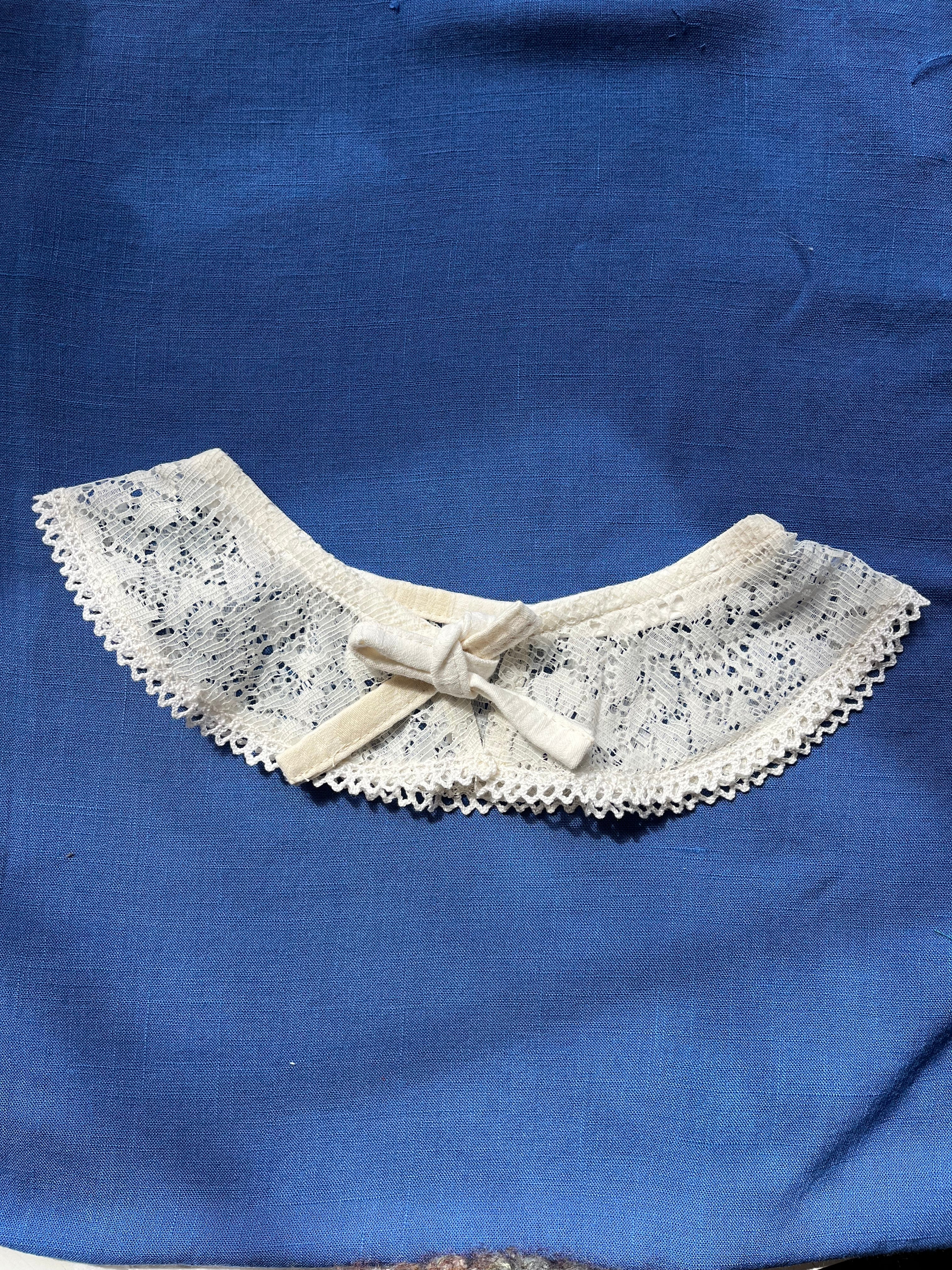 The "Sasha" Lace Pet Collar (S)