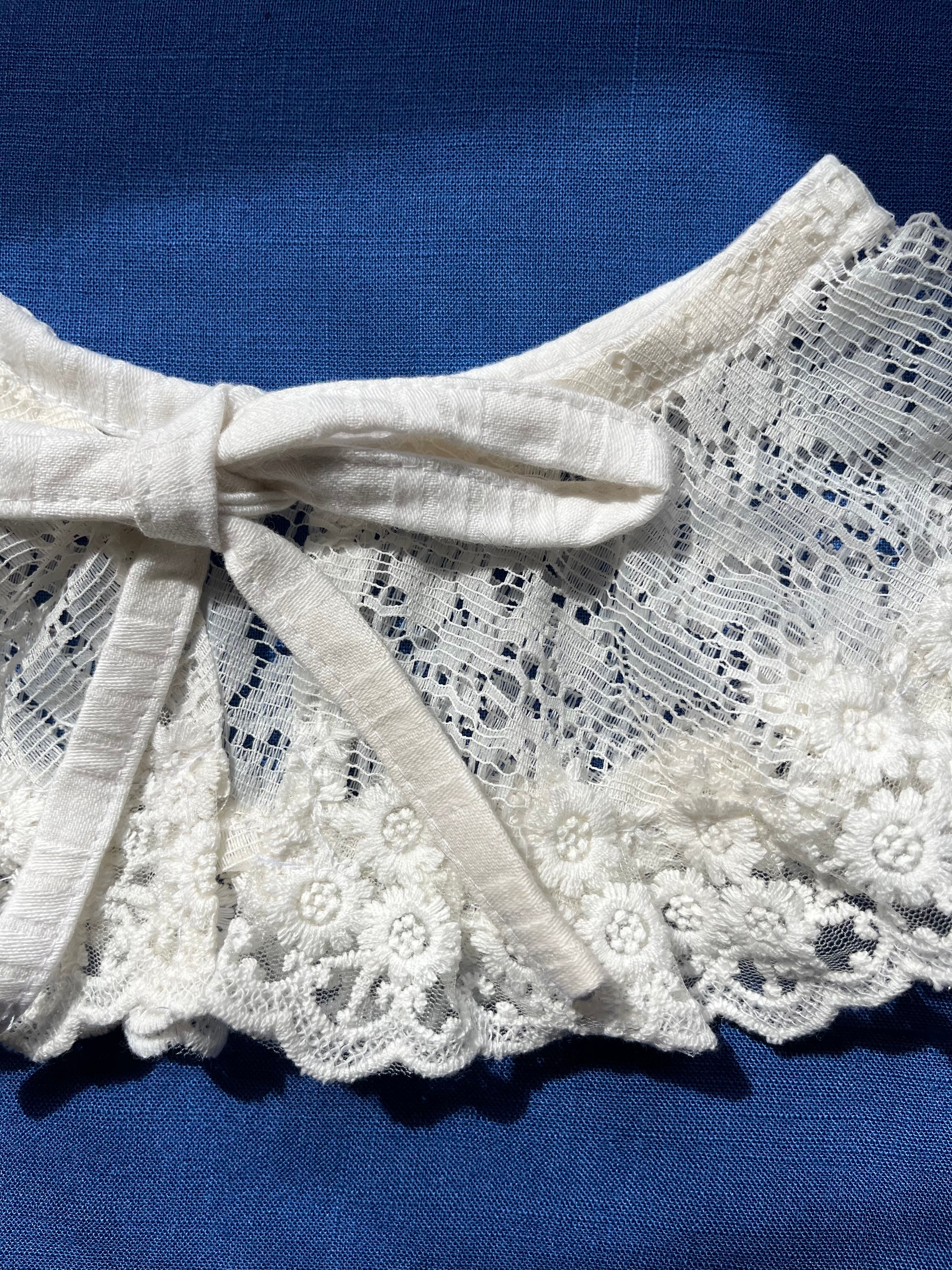The "Elmer" Lace Pet Collar (L)