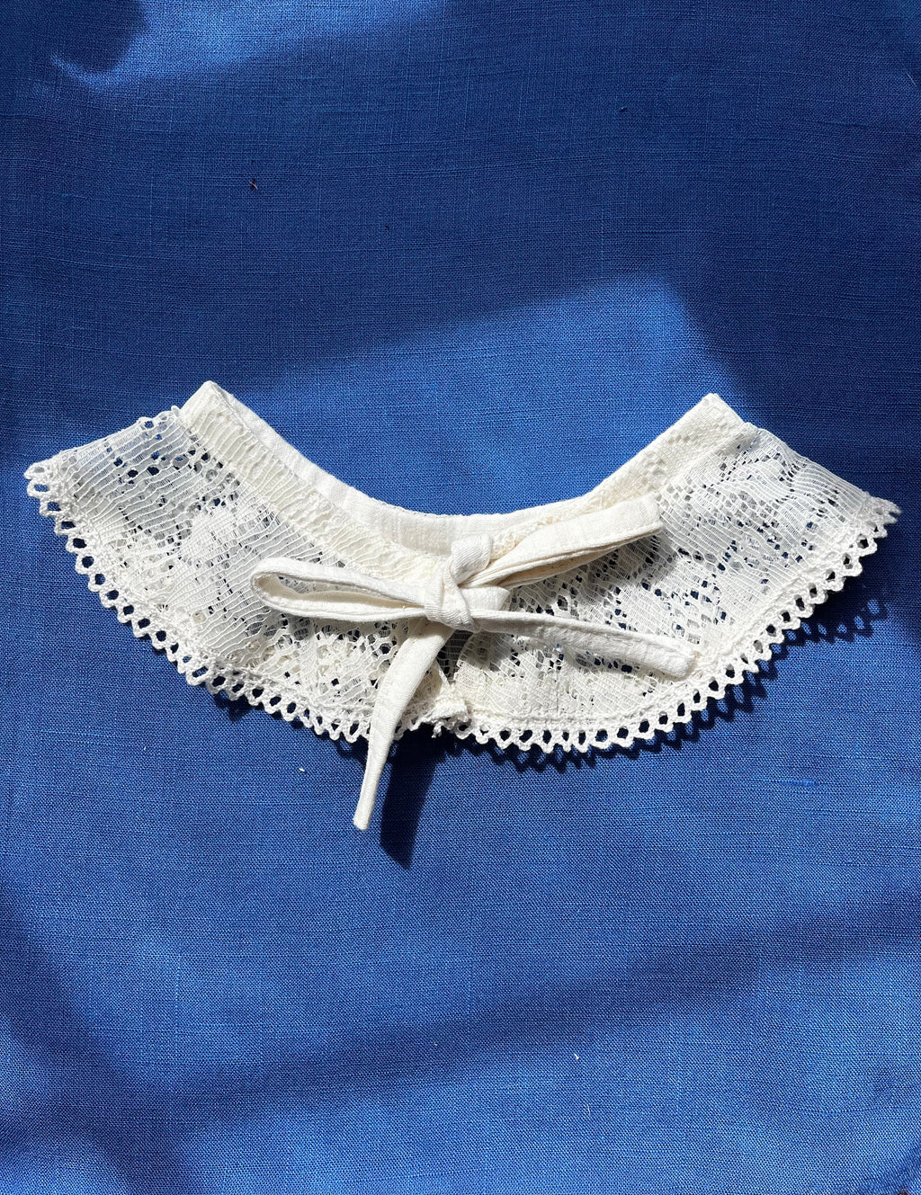 The "Oliver" Lace Pet Collar (S)
