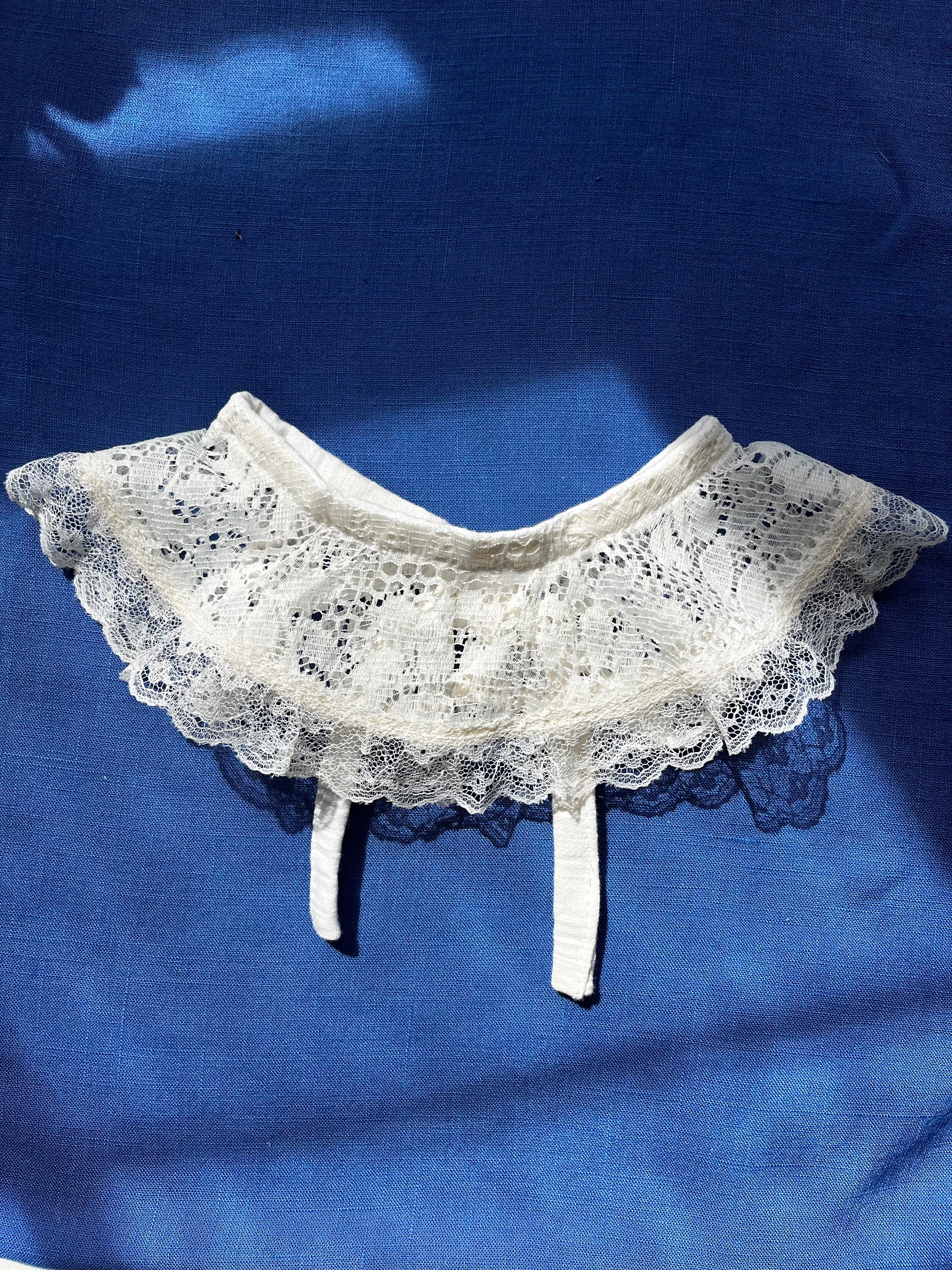 The "Mochi" Lace Pet Collar (S)