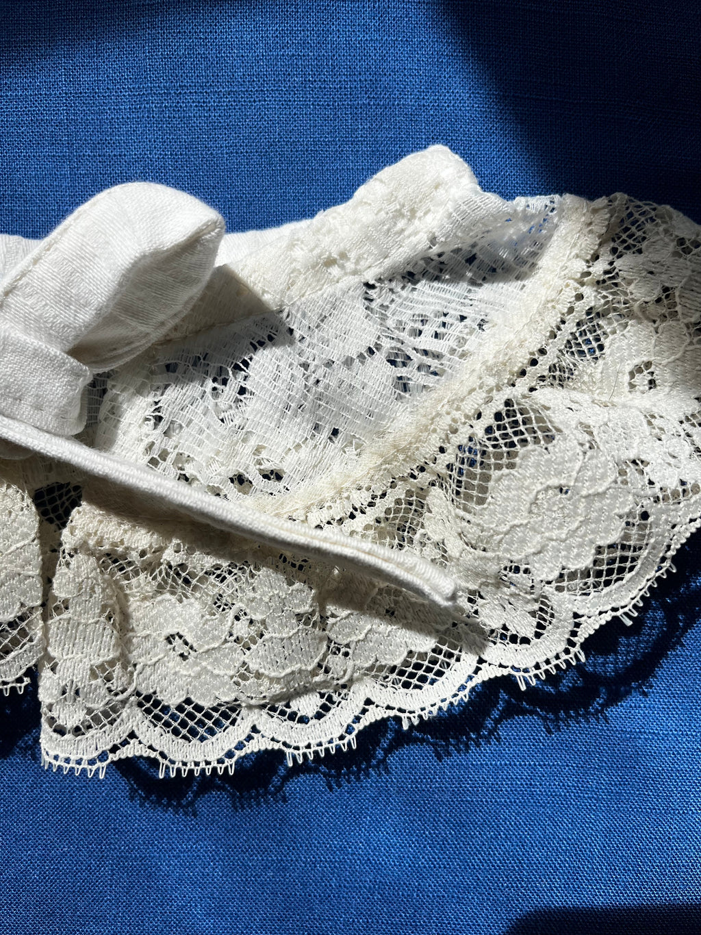The "Lucy" Lace Pet Collar (XS)
