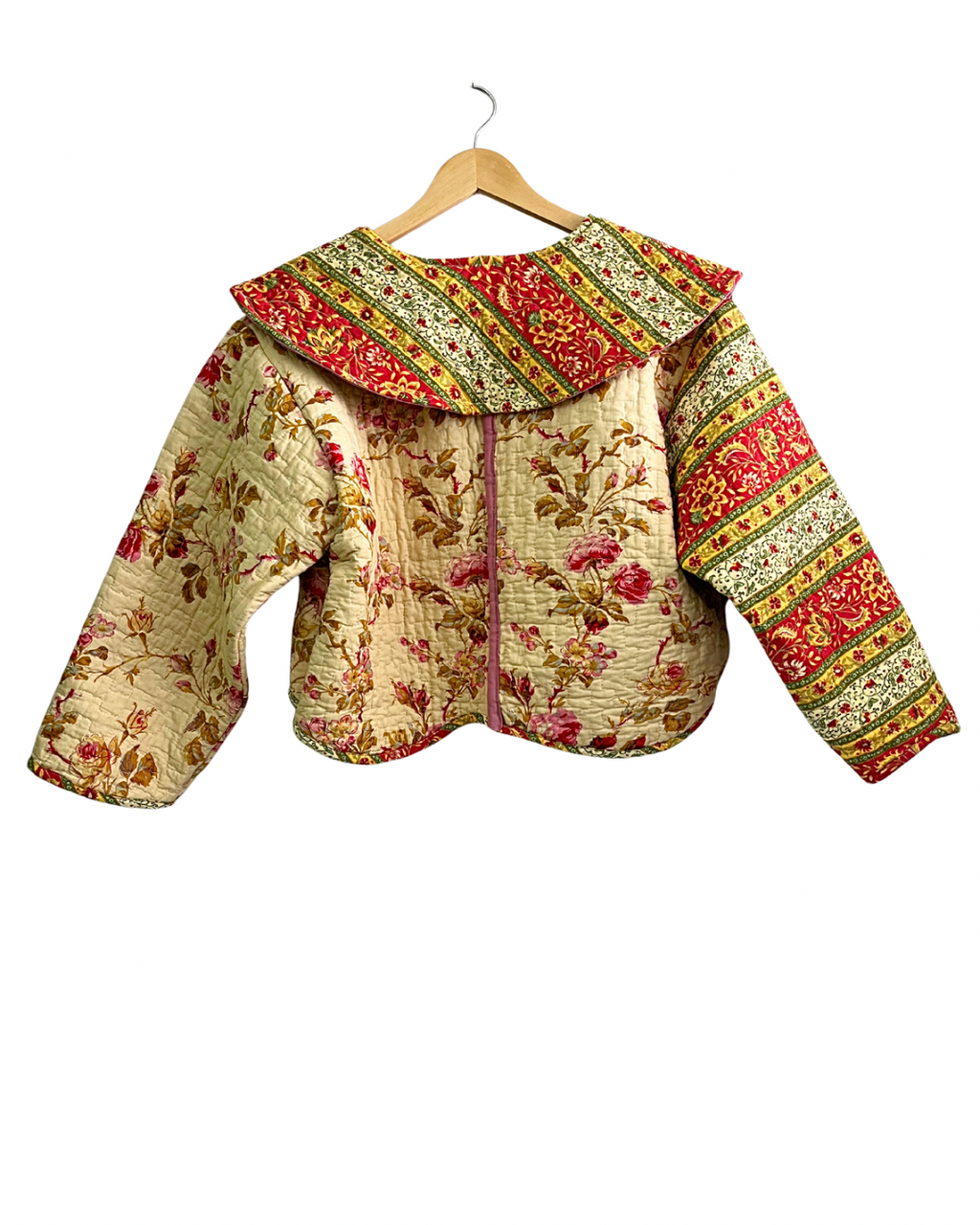 Rose garden jacket with oversized collar