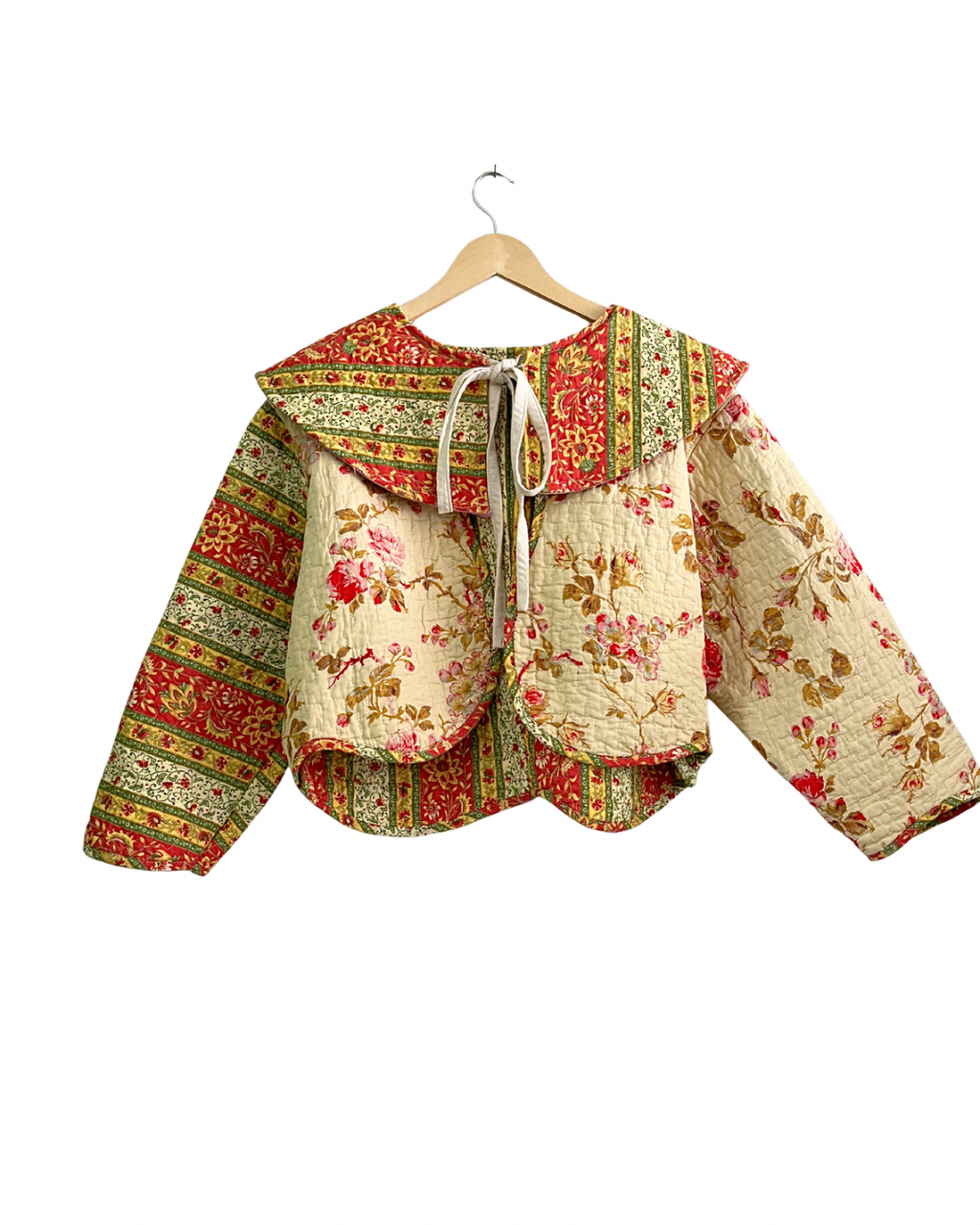 Rose garden jacket with oversized collar